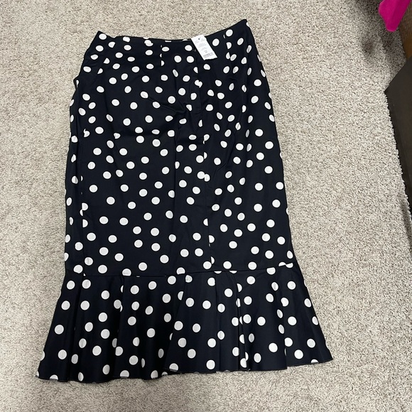 White House Black Market Polka Dot Skirt NEW!! - Picture 3 of 4